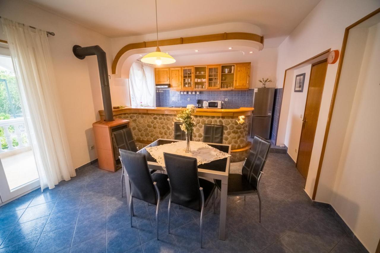 Apartman Bilac โวดีเซ ภายนอก รูปภาพ