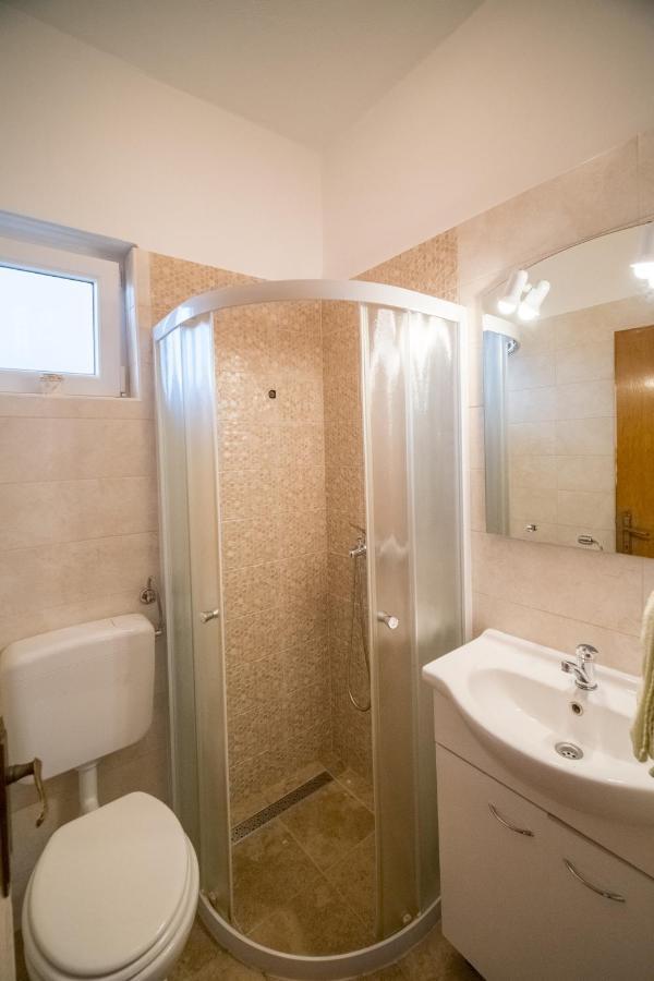 Apartman Bilac โวดีเซ ภายนอก รูปภาพ