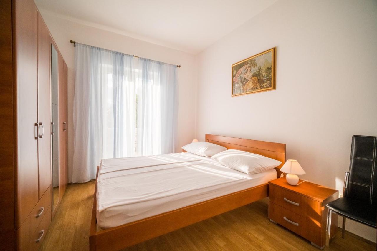 Apartman Bilac โวดีเซ ภายนอก รูปภาพ