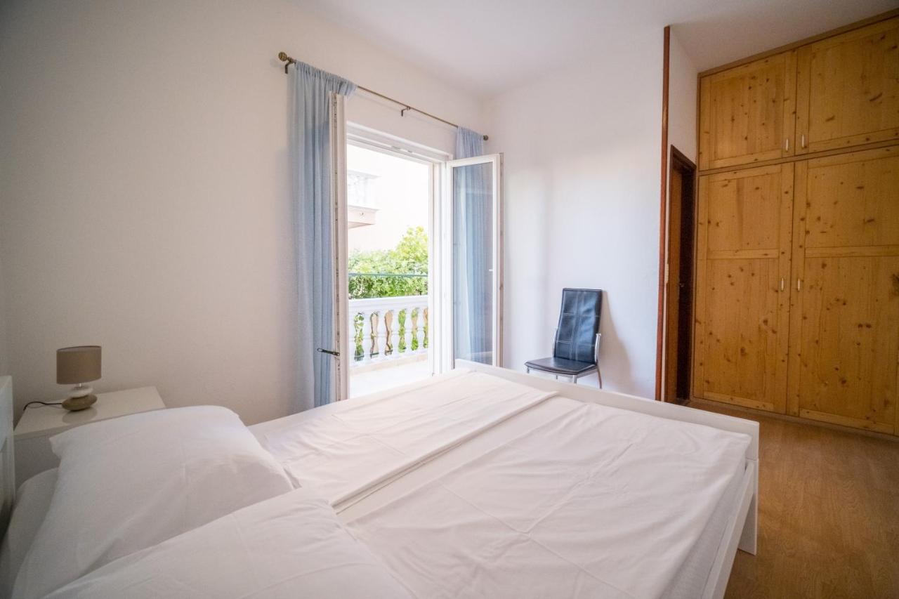 Apartman Bilac โวดีเซ ภายนอก รูปภาพ
