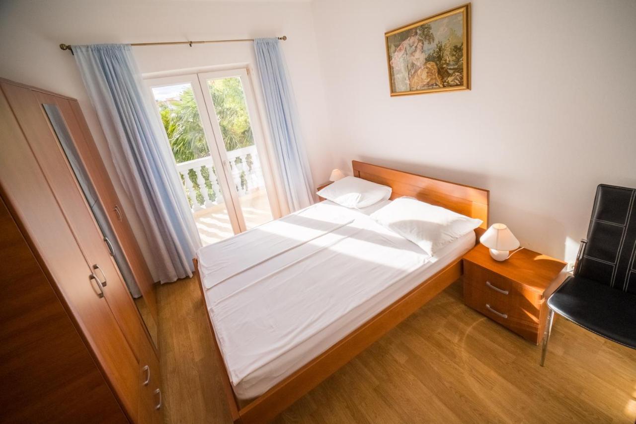 Apartman Bilac โวดีเซ ภายนอก รูปภาพ
